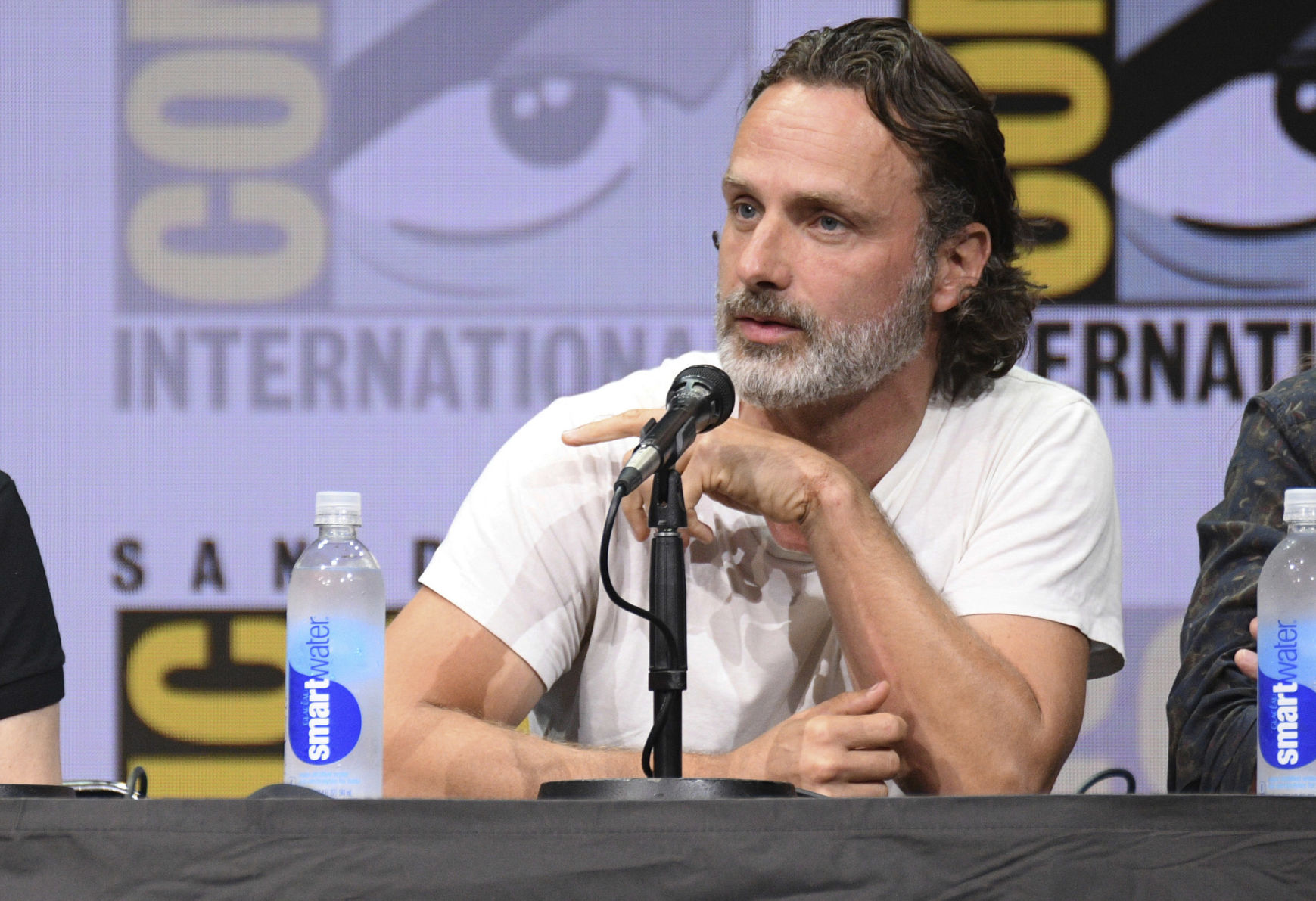 Birthday: Andrew Lincoln